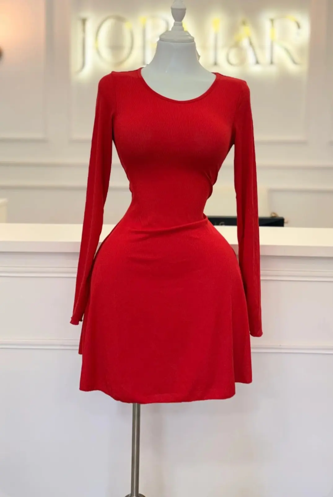 Vestido manga larga color rojo talla xs