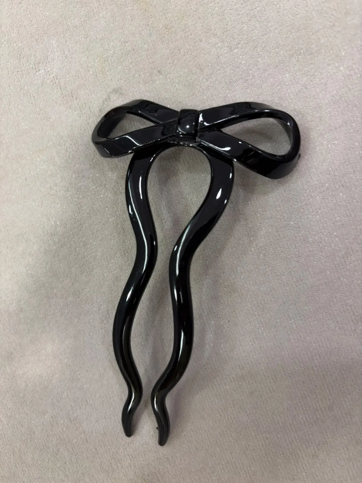1 Pinza francesa de moño negra