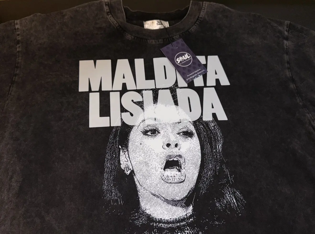 oversize acid wash estampada NEGRO/LISIADA M