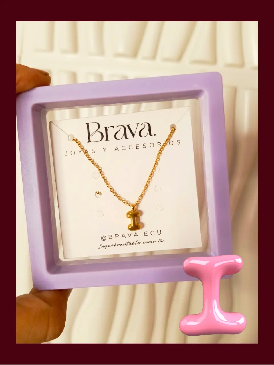 COLLAR CON LETRA/INICIAL i CIC0I