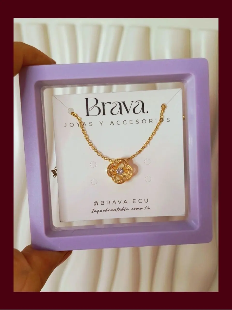 Cadena con dije de mariposa CC01