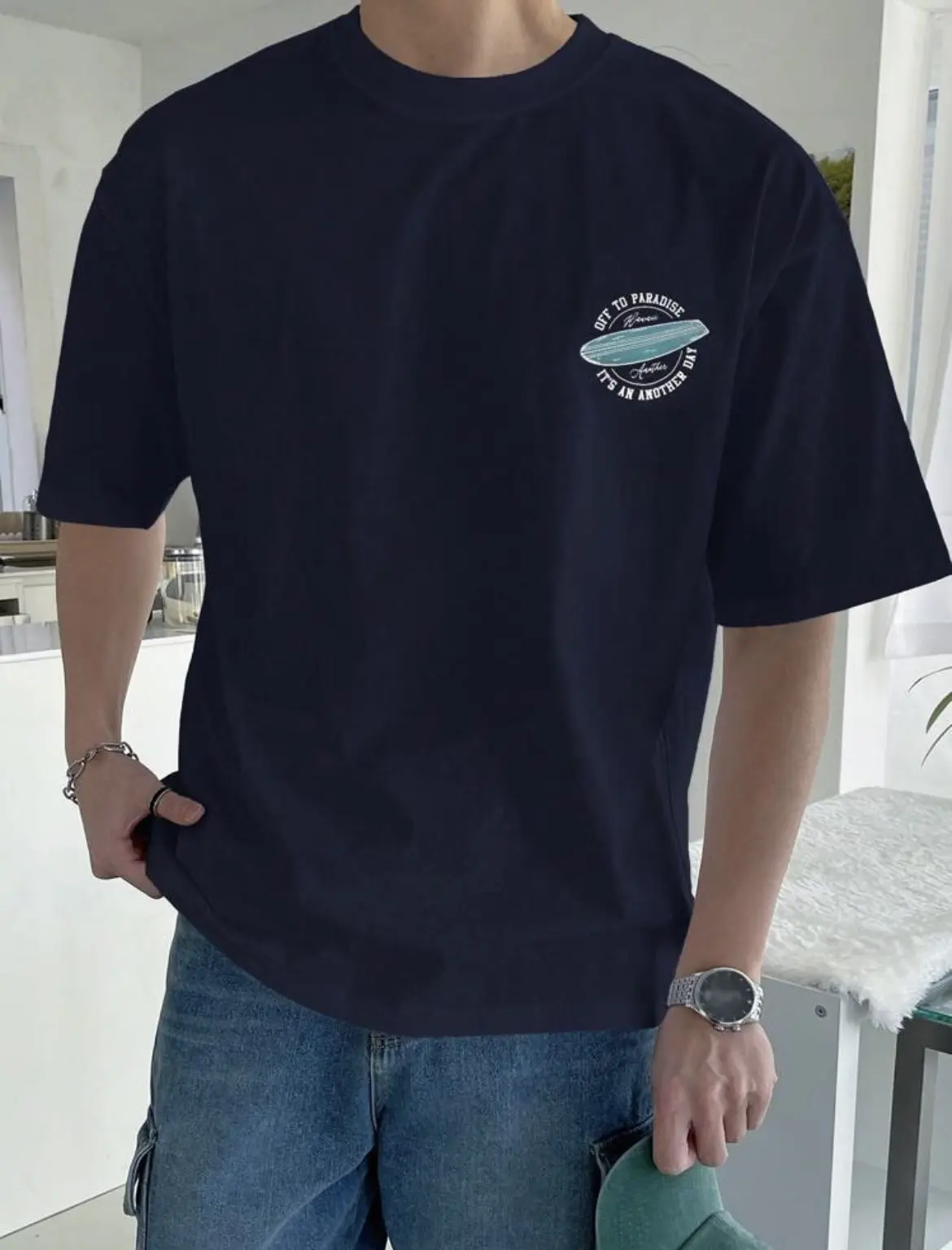 Camiseta color azul tabla de surf talla S