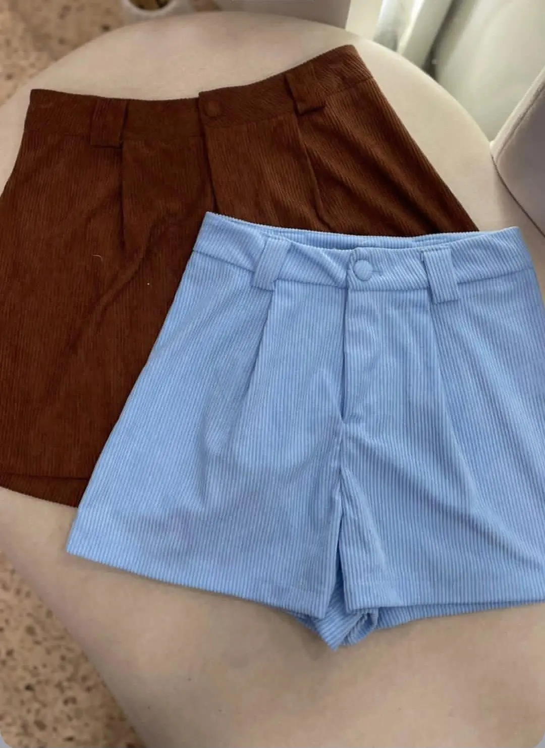 Short pana celeste talla xs
