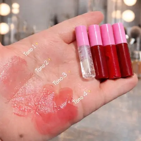 Maquillaje Gloss dupe de sheglam miss lara tono 03