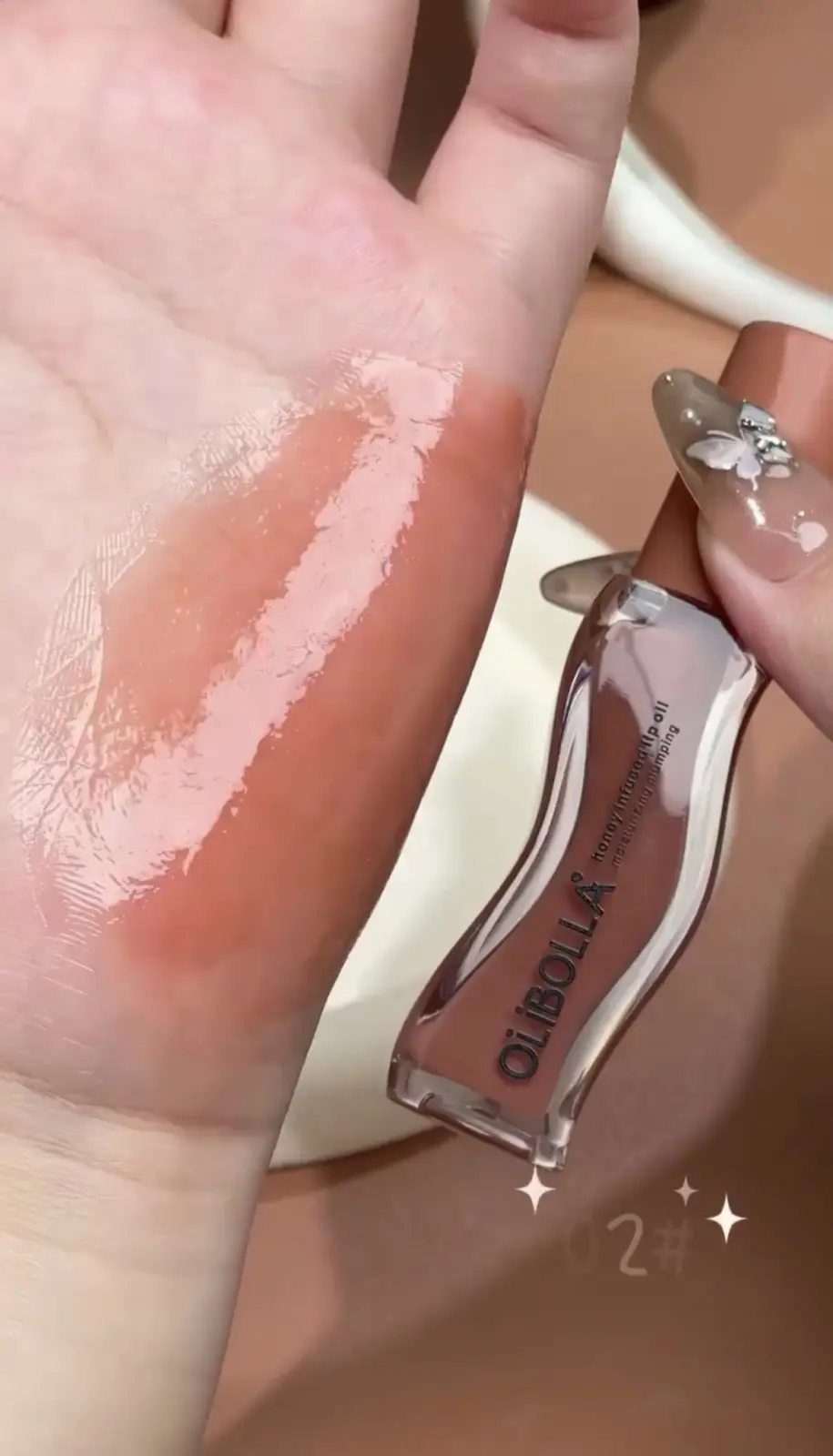 Olibolla maquillaje lip oil honey infused tono 02