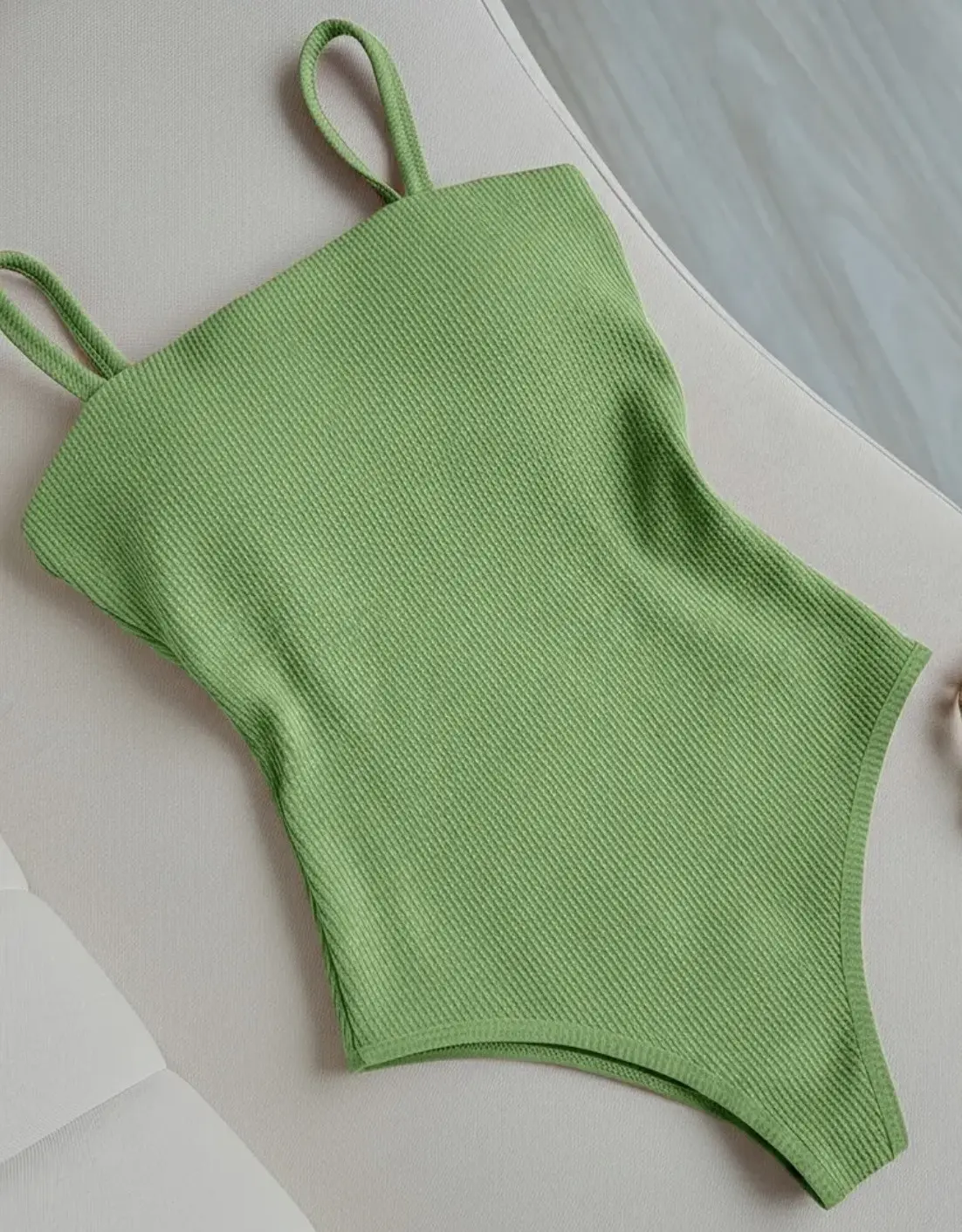 Body verde con tirantes Talla S