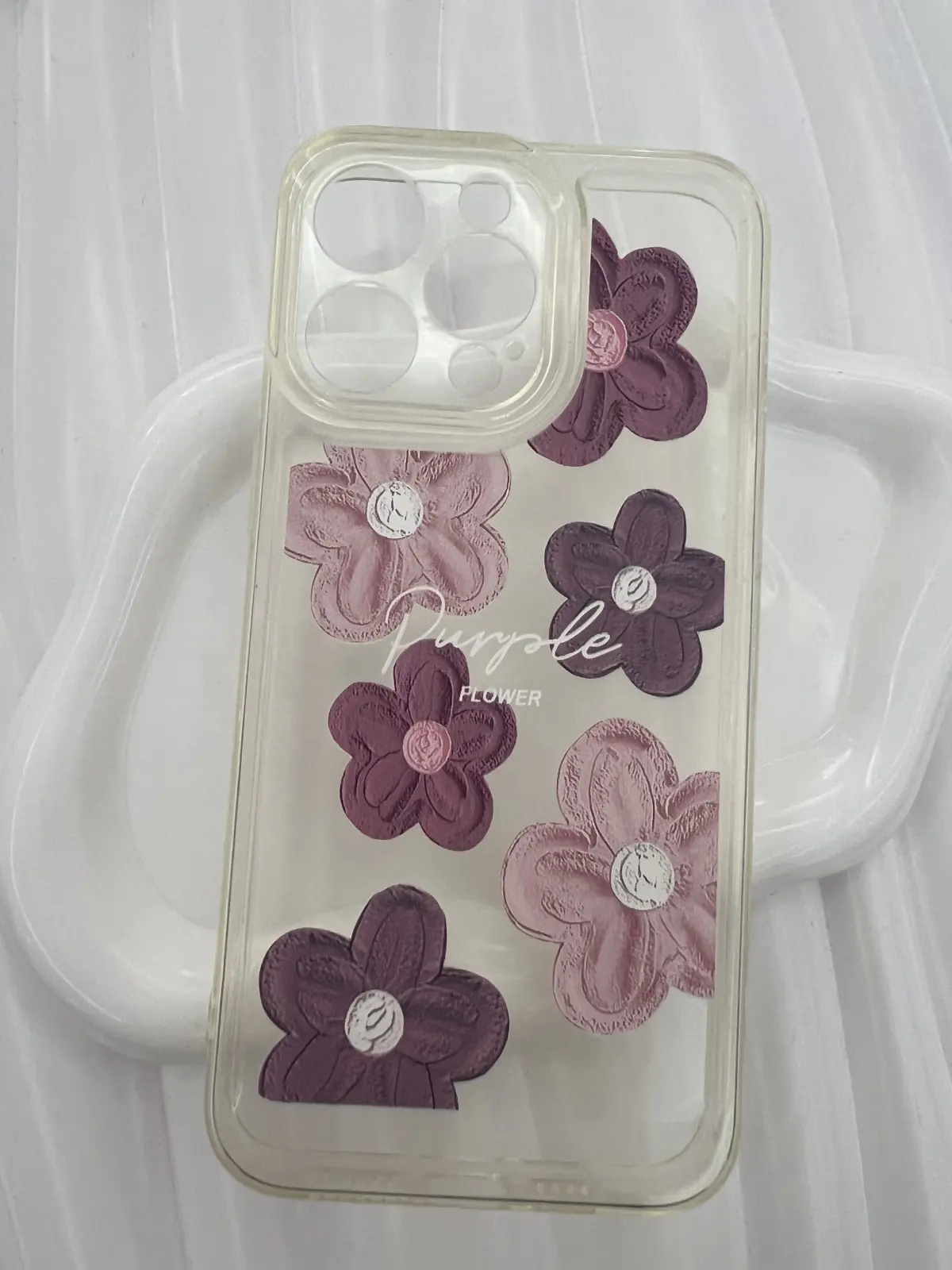 CASE 15 PRO MAX flores moradas