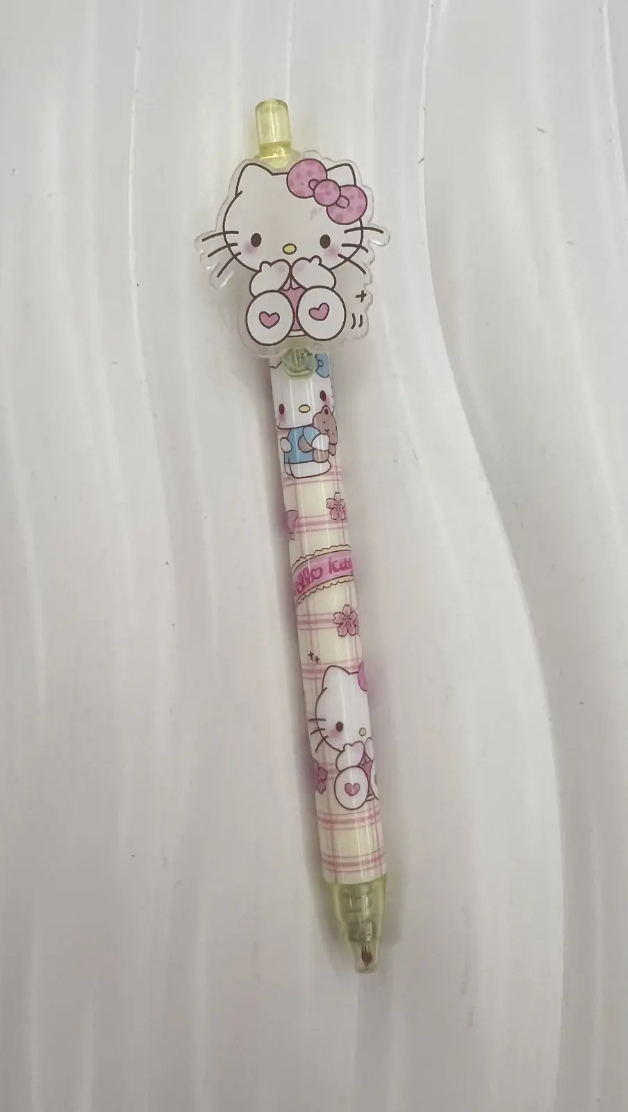 PLUMAS KAWAI