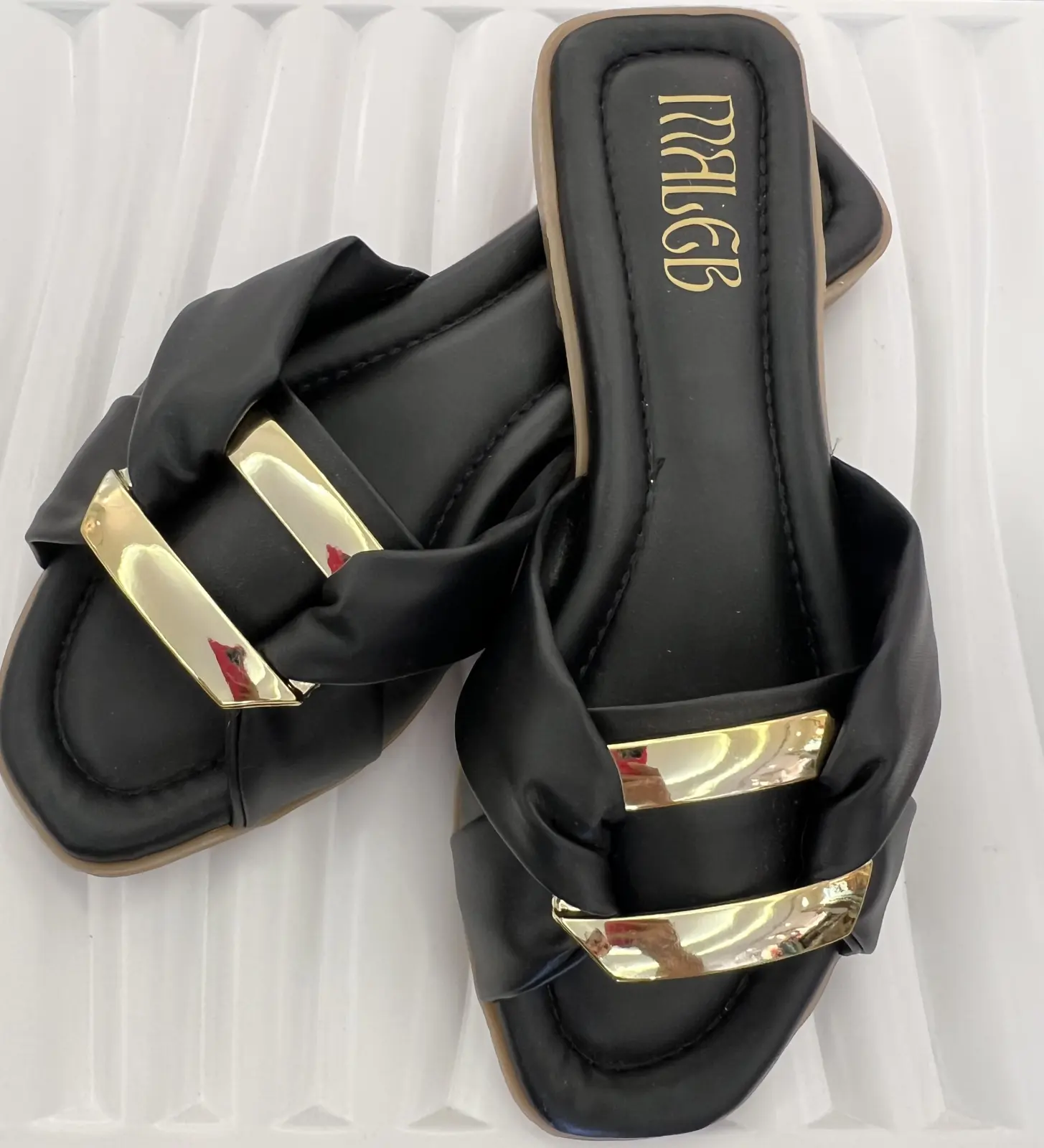 SANDALIAS NEGRAS CON HEBILLA TALLA 38