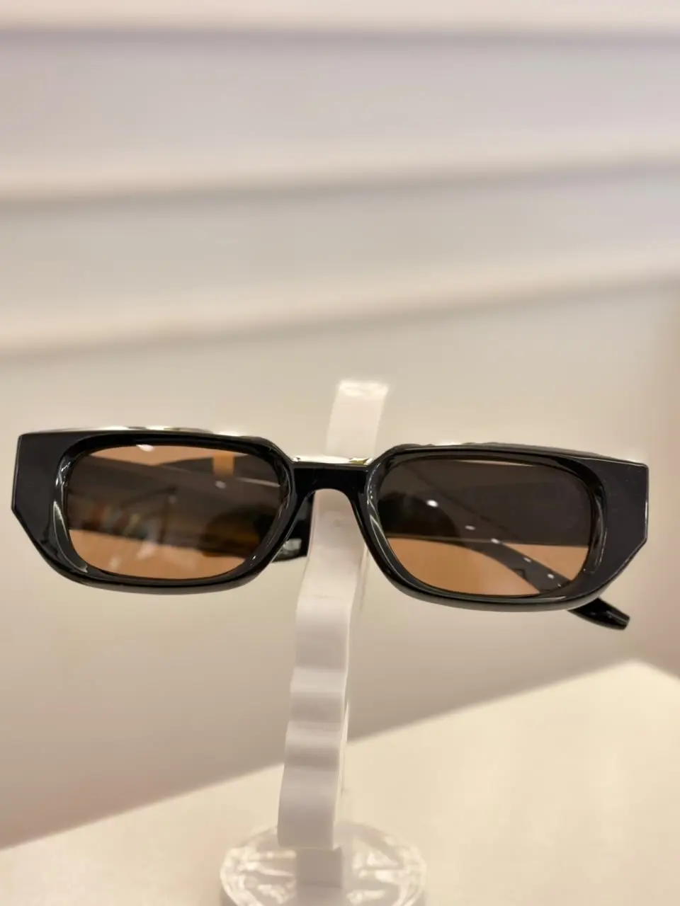 GAFAS GRUESAS CREMA