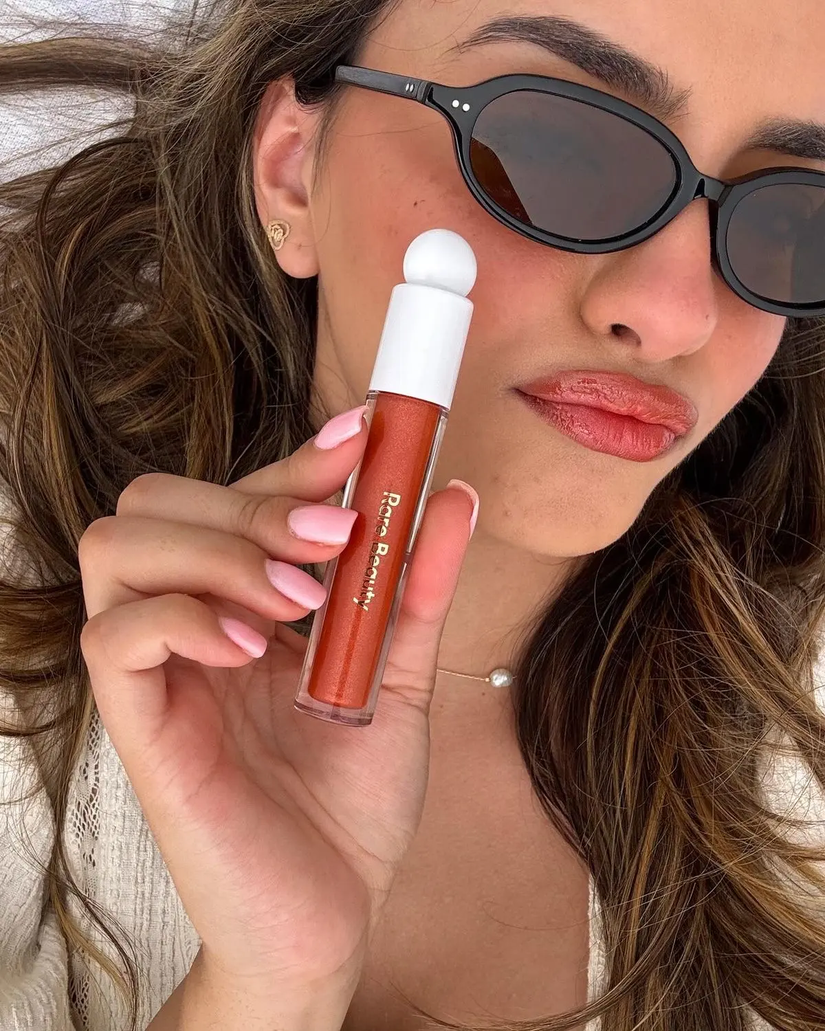 LIP GLOSS RARE BEAUTY