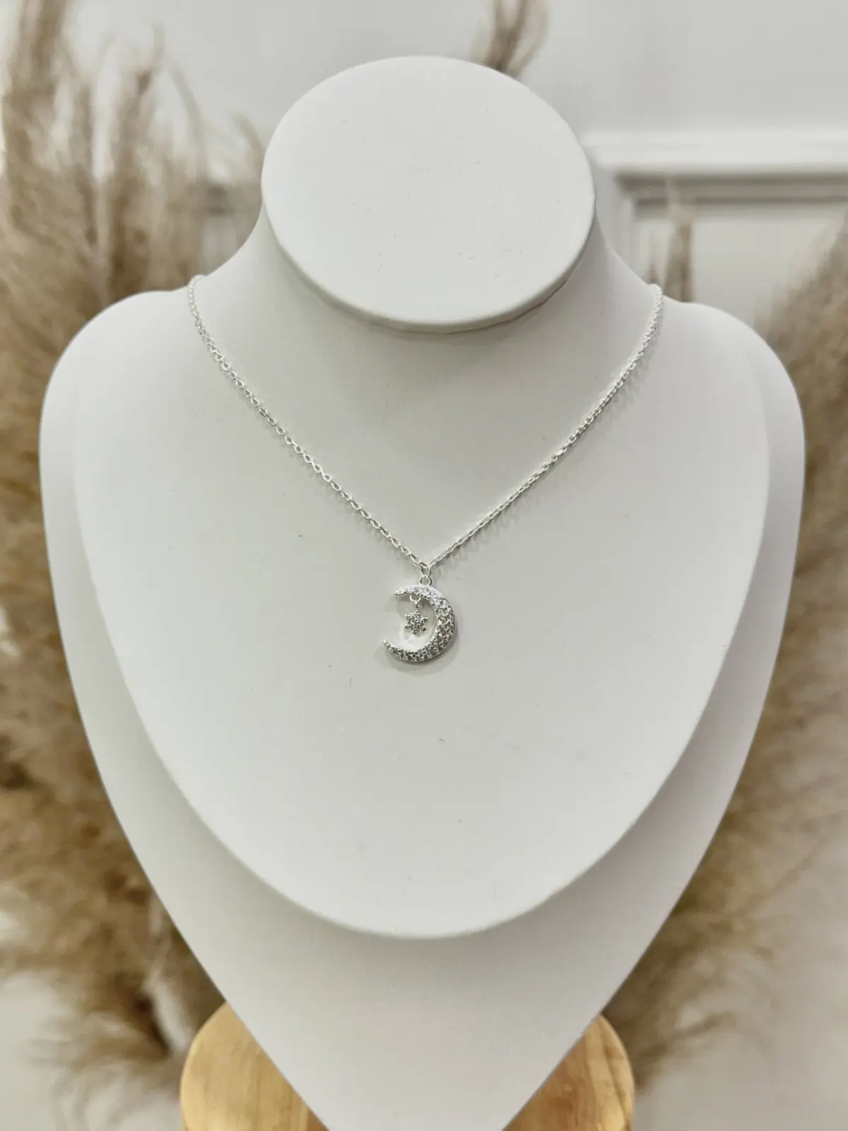 C00-512 Cadena plateada de luna y mini estrella plata