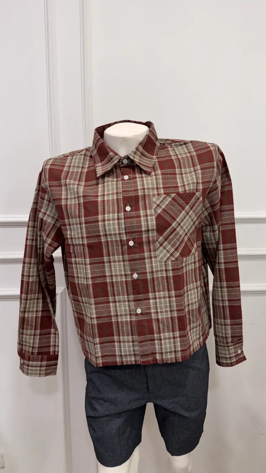 Camisa casual estilo a cuadros rojo Talla M