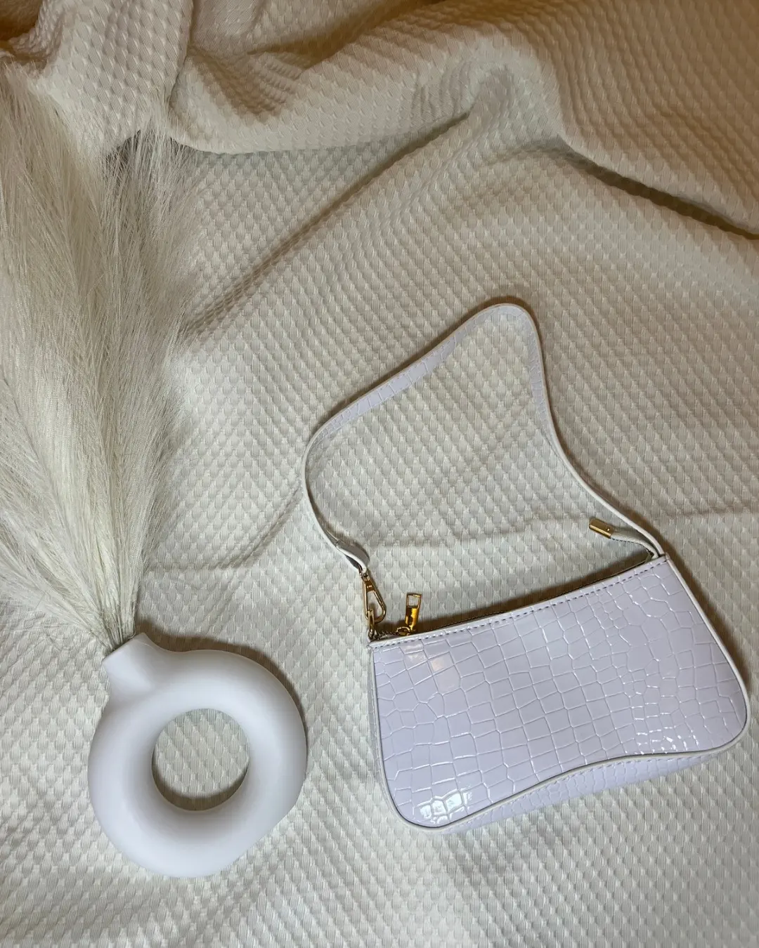 Cartera minimalista blanca