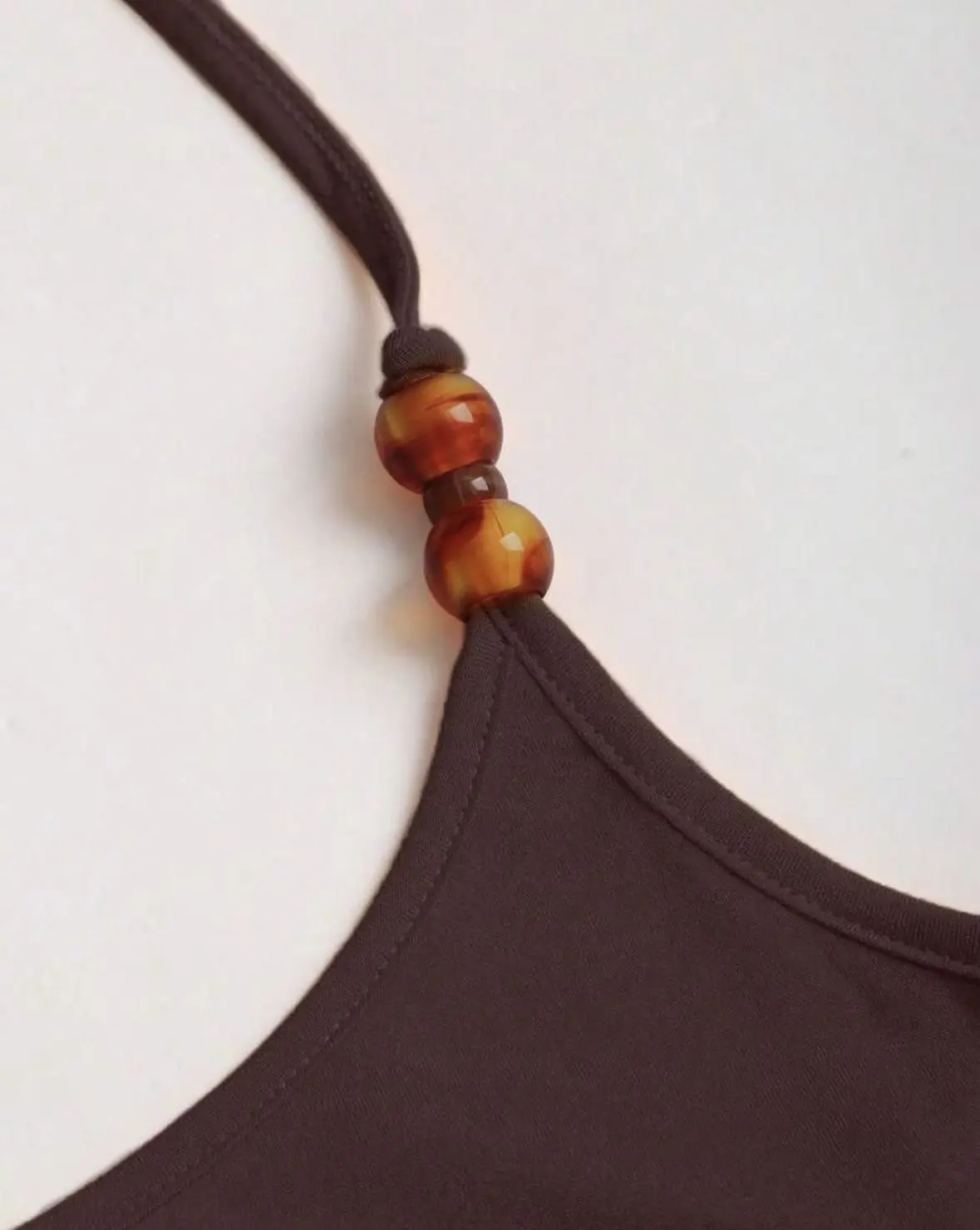 Conjunto de dos piezas color café, falda larga estilo sirena Talla M