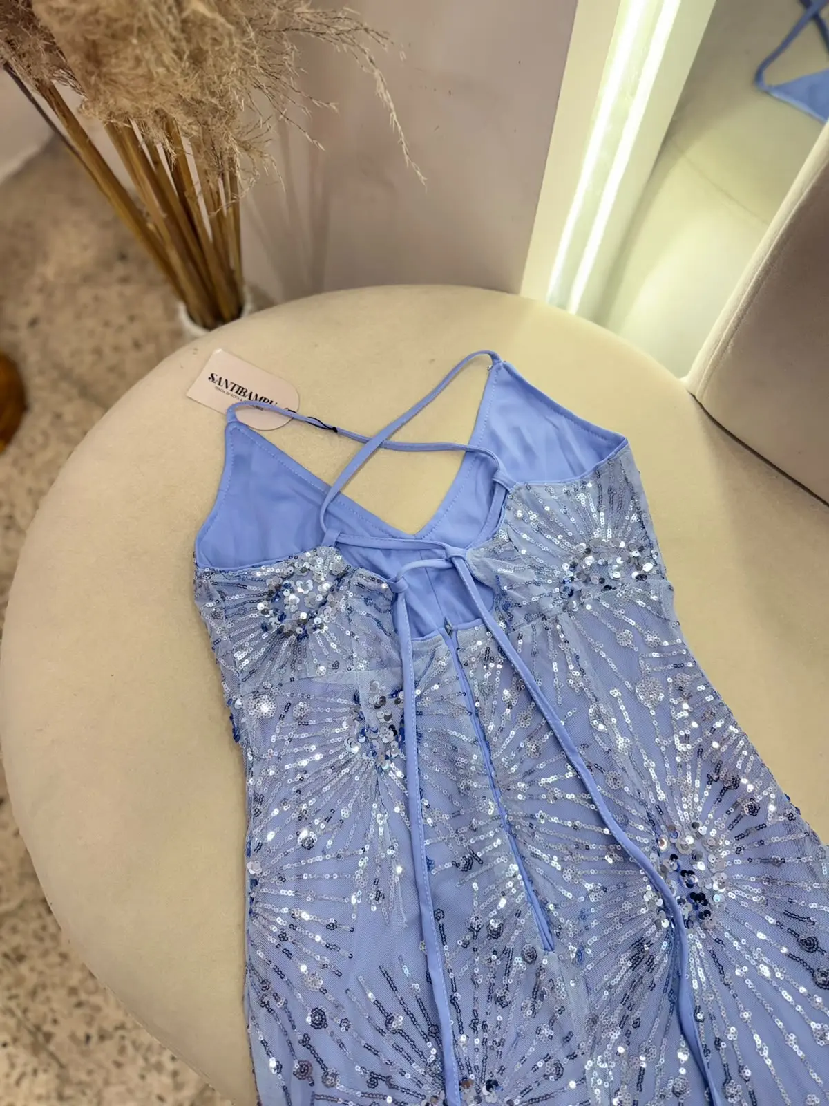 Vestido celeste con lentejuelas talla M