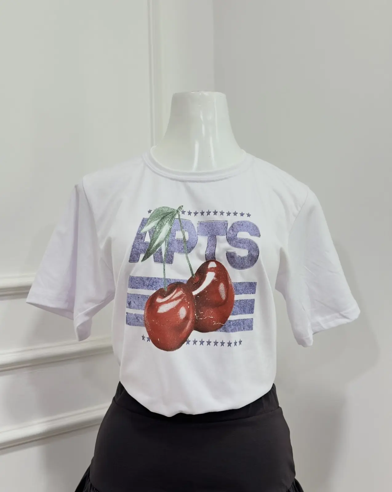 GRAPHIC TEE CEREZA TALLA L