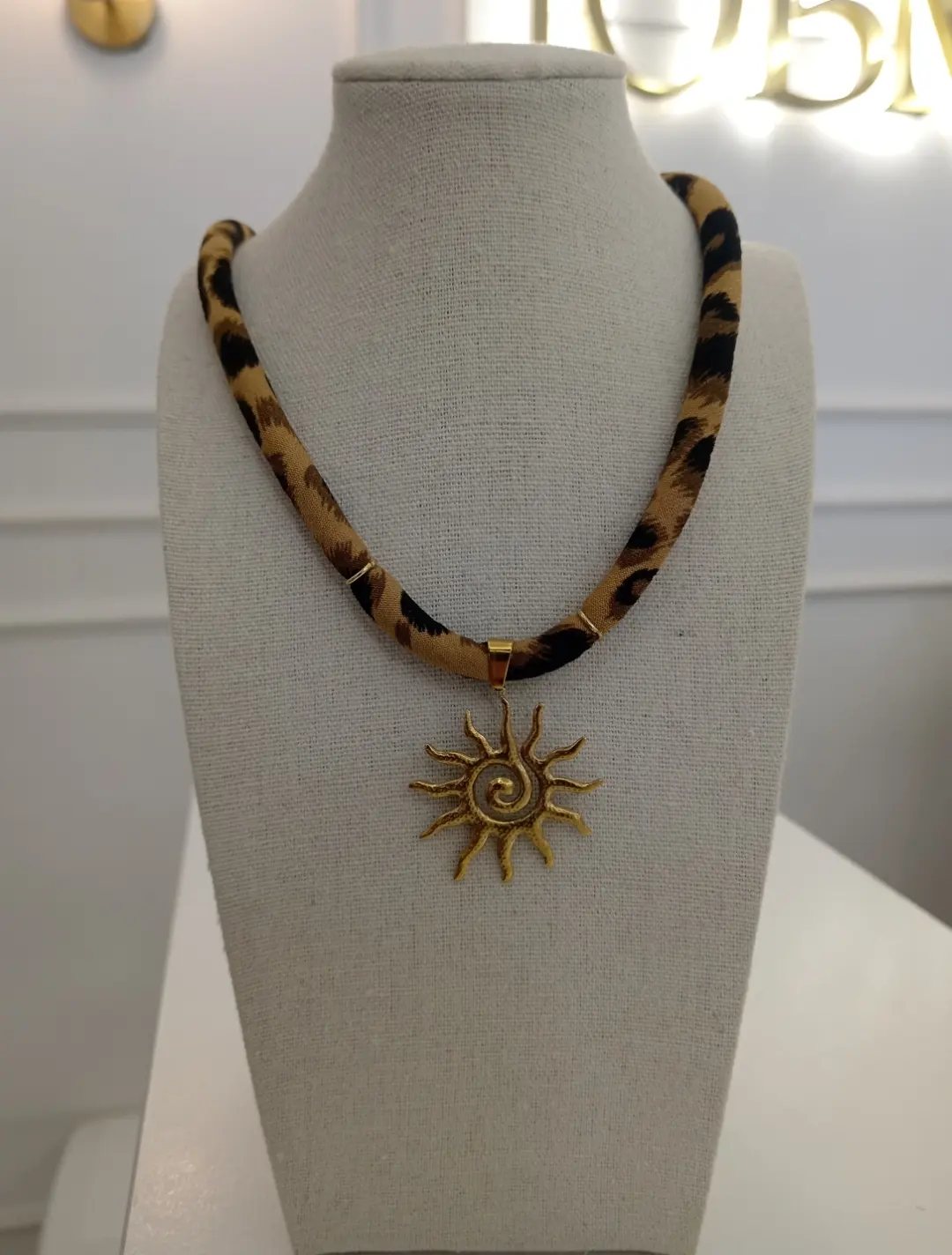 Collar SQC12 sol animalt print