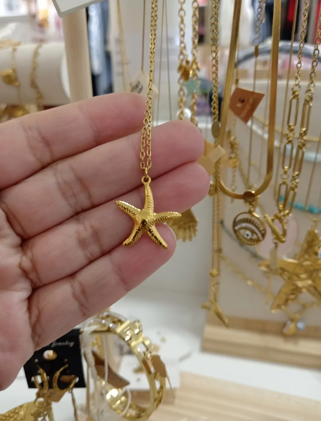 collar estrella marina dorada SQC5
