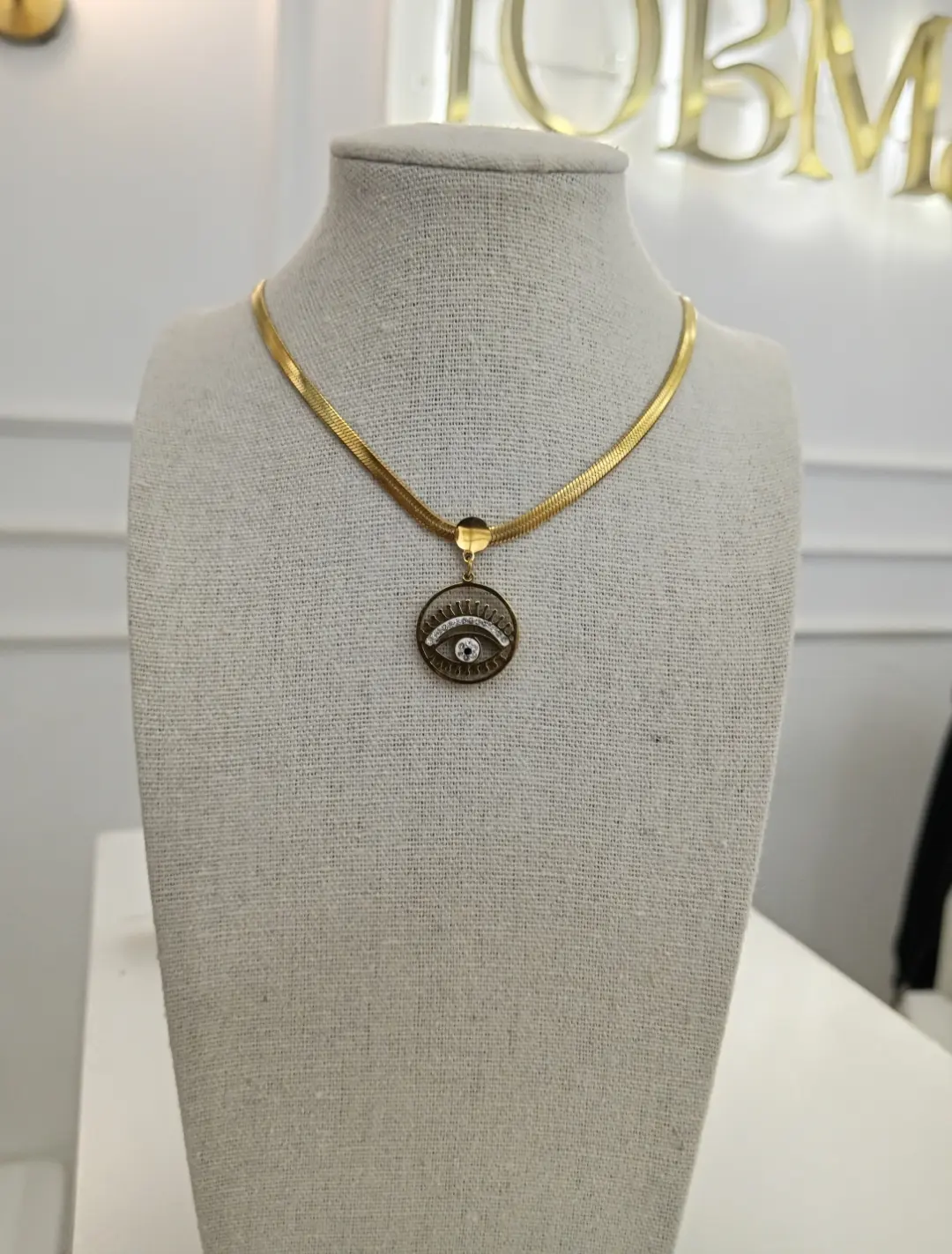CADENA LISA MAS OJO