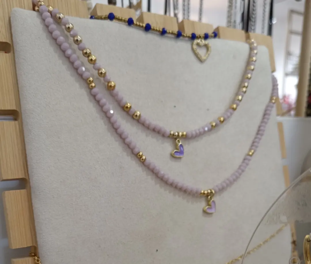 COLLAR CRISTALES LILA CORAZON