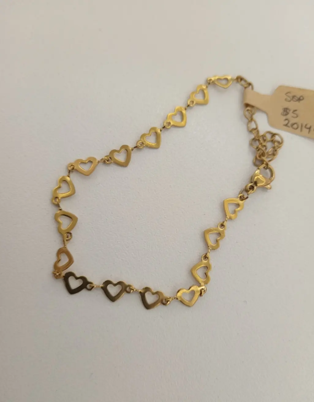 PULSERA DE CORAZONES HUECOS