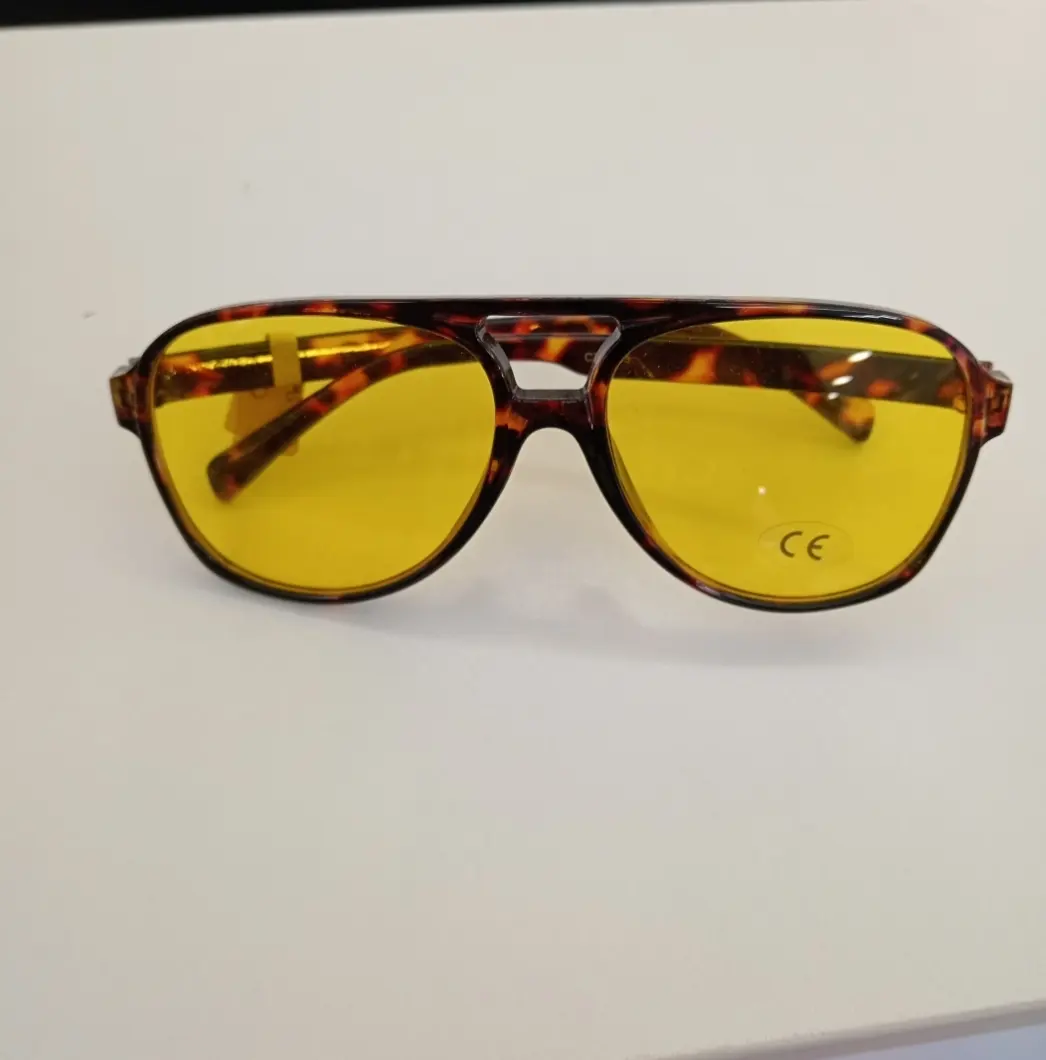Gafas azuladas animal print