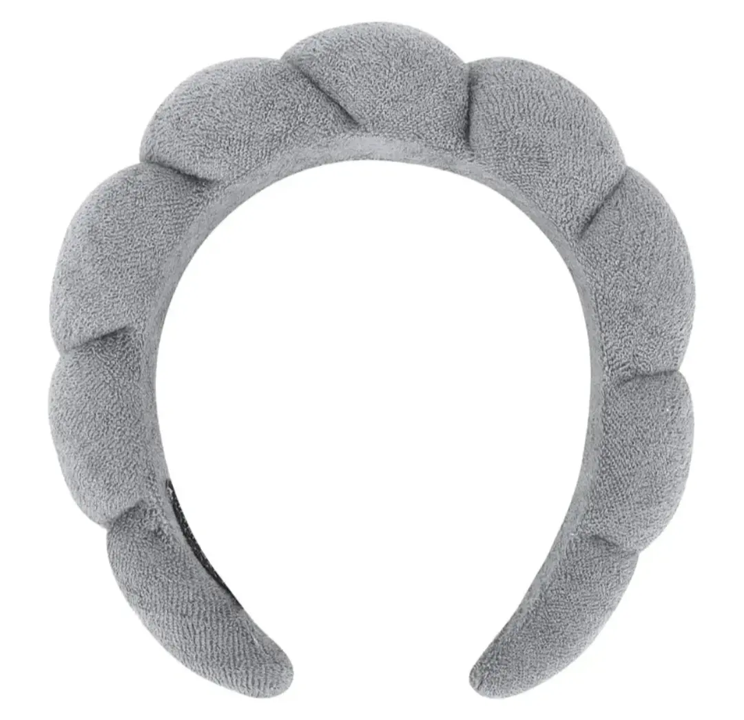 Diadema gris de skincare