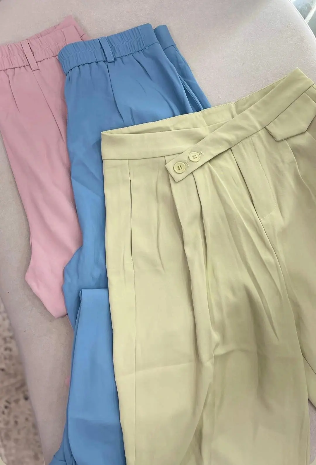 Pantalon formal color verde talla m