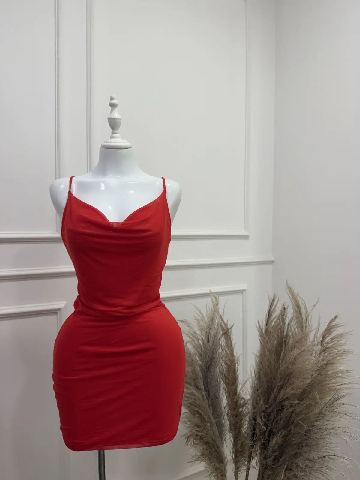 VESTIDO ROJO