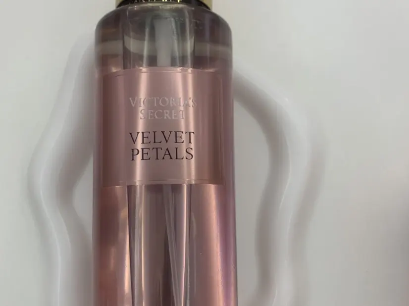 Splash victoria secret velvet petals