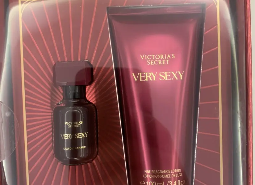 Set victoria secret very sexy