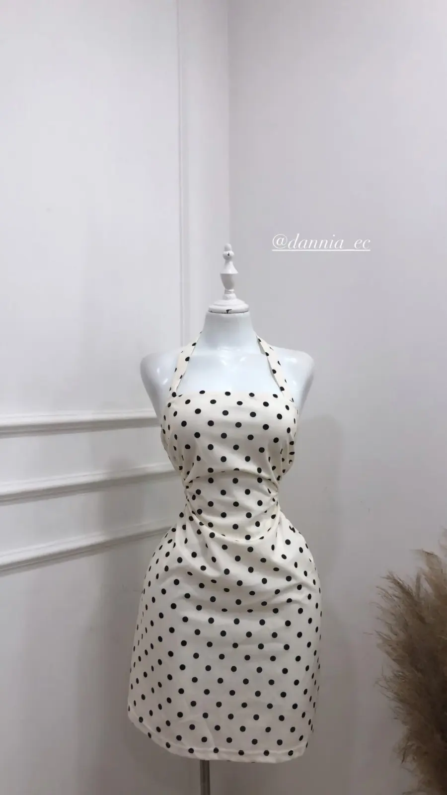 Vestido puntos corto talla M