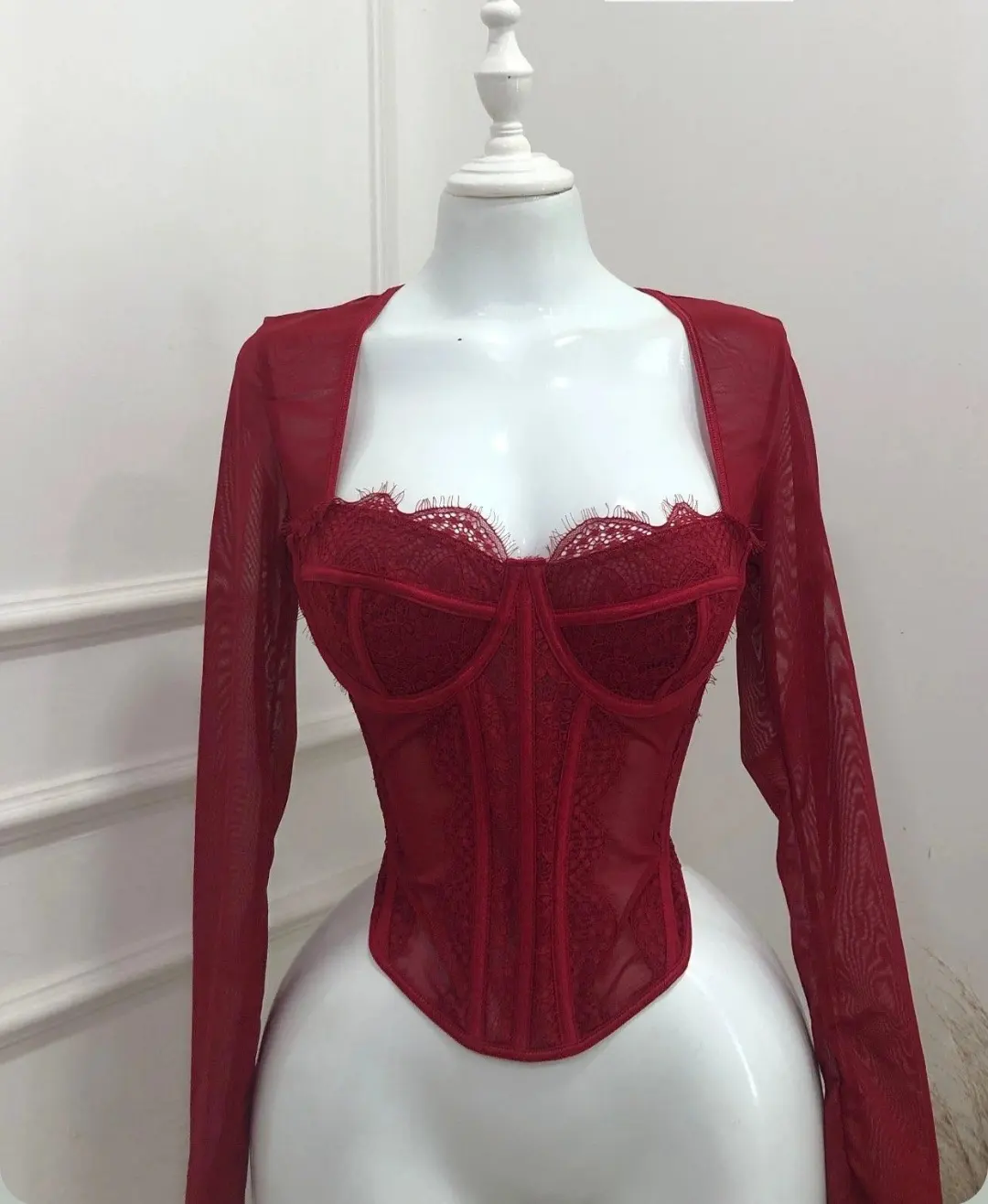 Bustier manga larga de encaje color vino talla m
