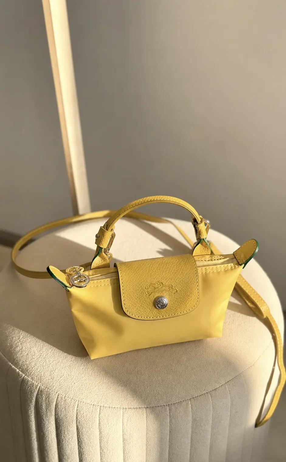 MINI LONGCHAMP AMARILLA