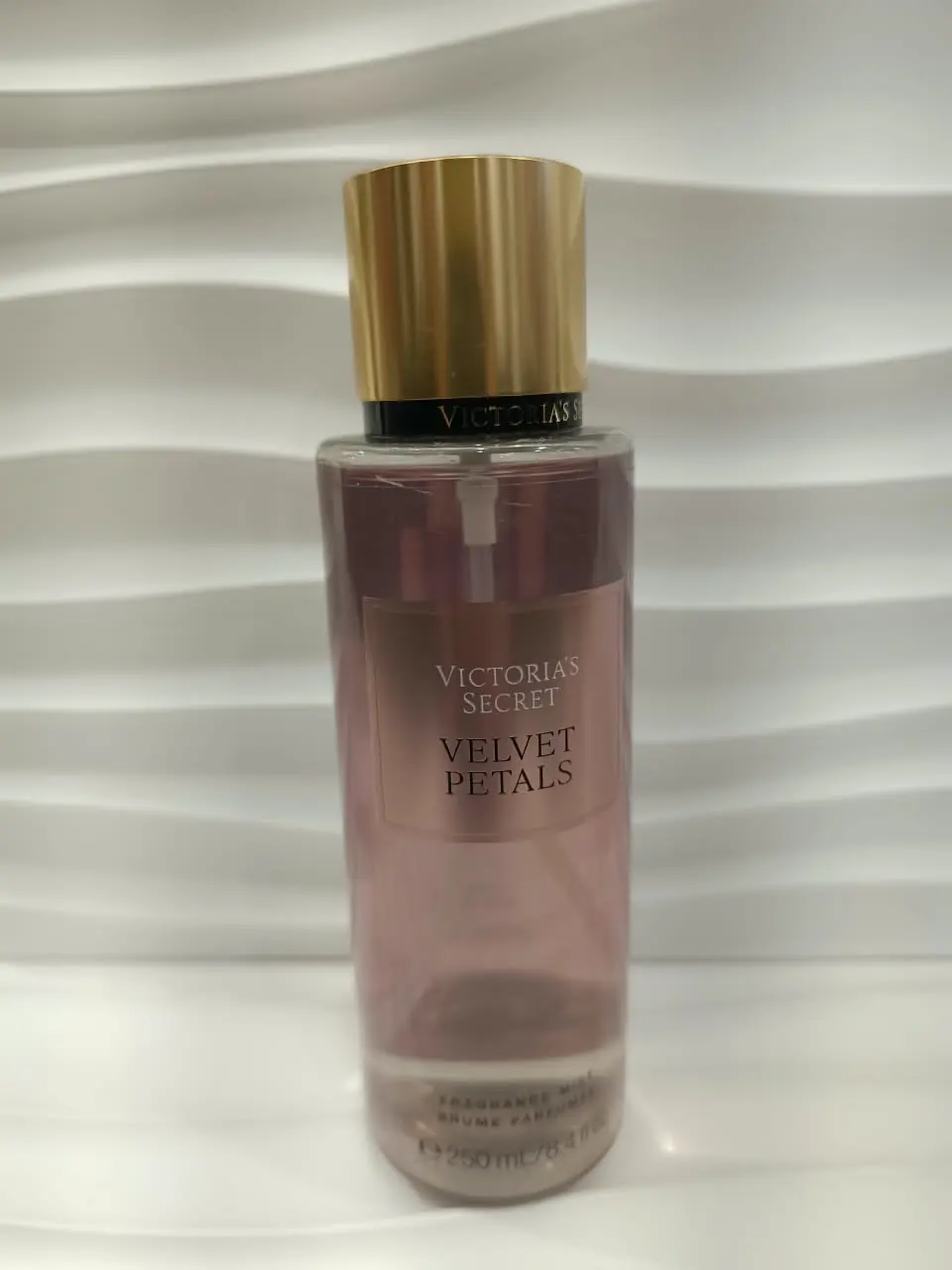 SPLASH VICTORIA VELVET PETALS