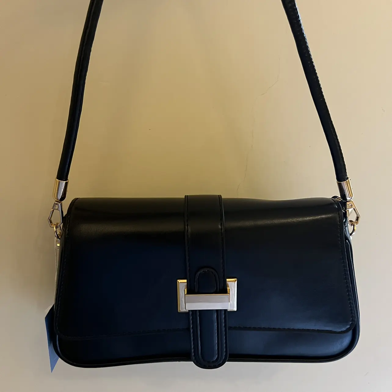 Cartera larga negra